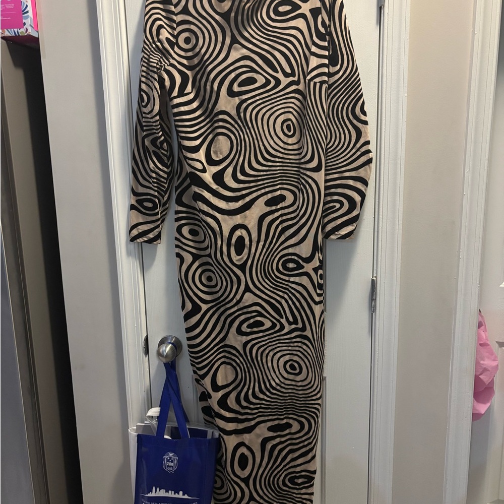 Fashion Nova Abstract Dress